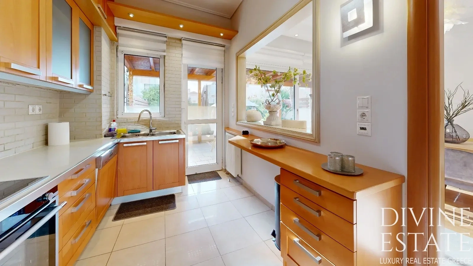 2 - vendita villa glyfada attica grecia