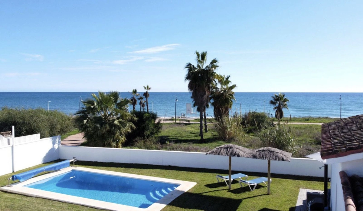2 - waterfront house for sale in estepona - costa del sol andalusia spain