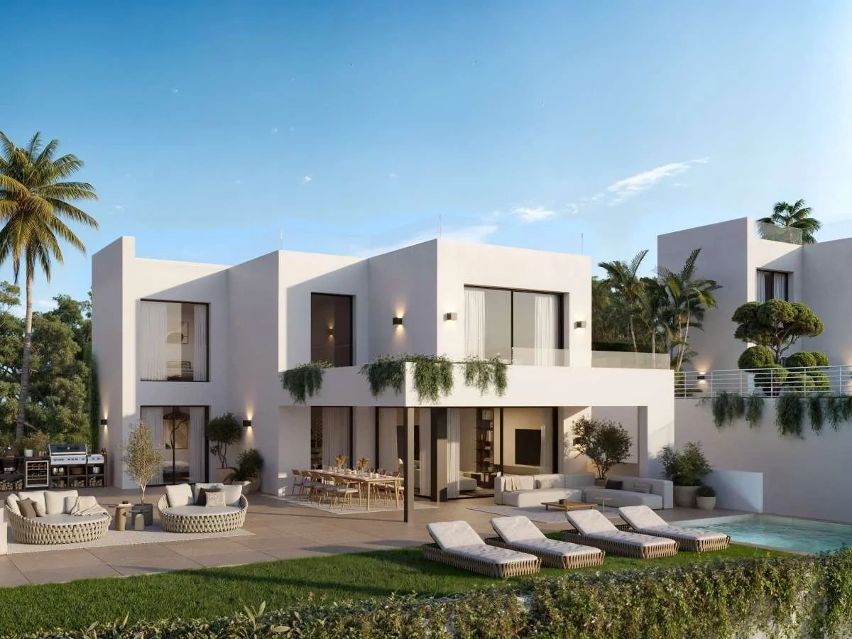 1 - verkauf villa direkt am wasser mijas andalusien spanien