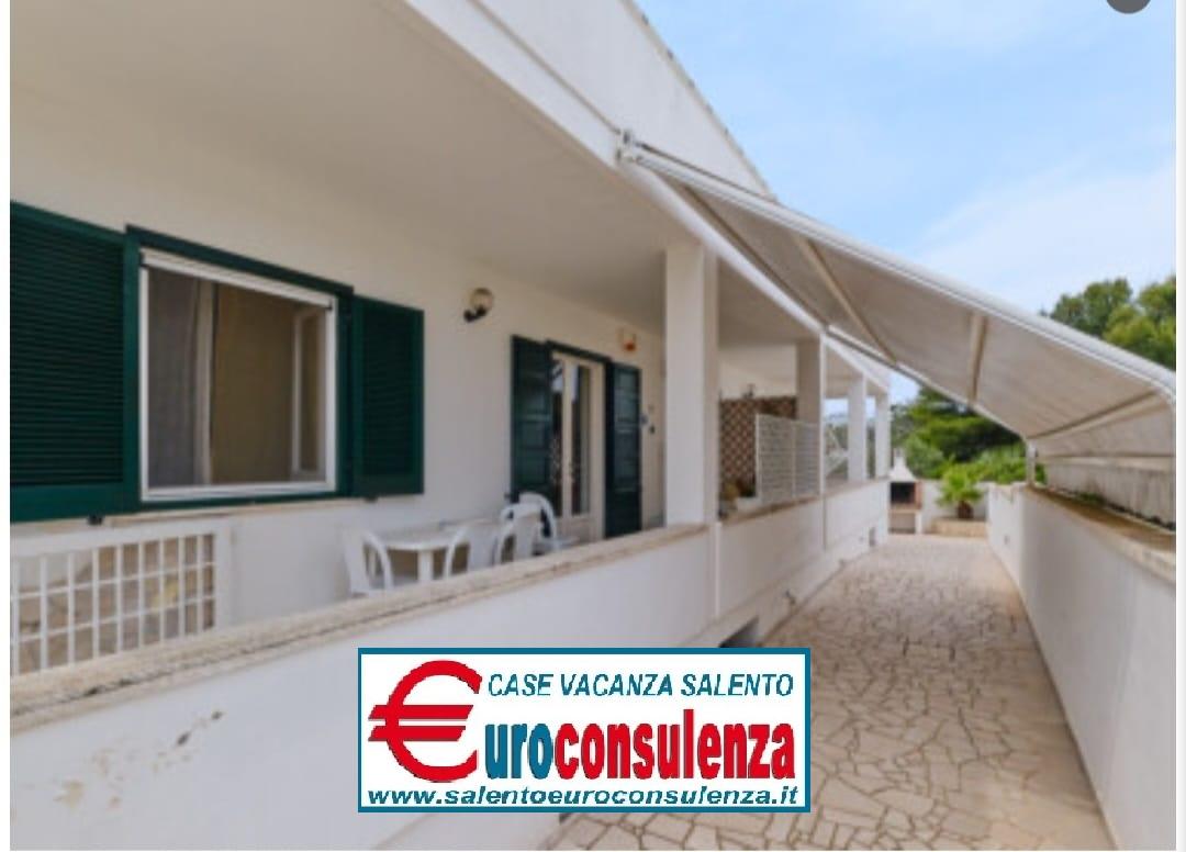 2 - beach walk building for sale in taviano apulia italy