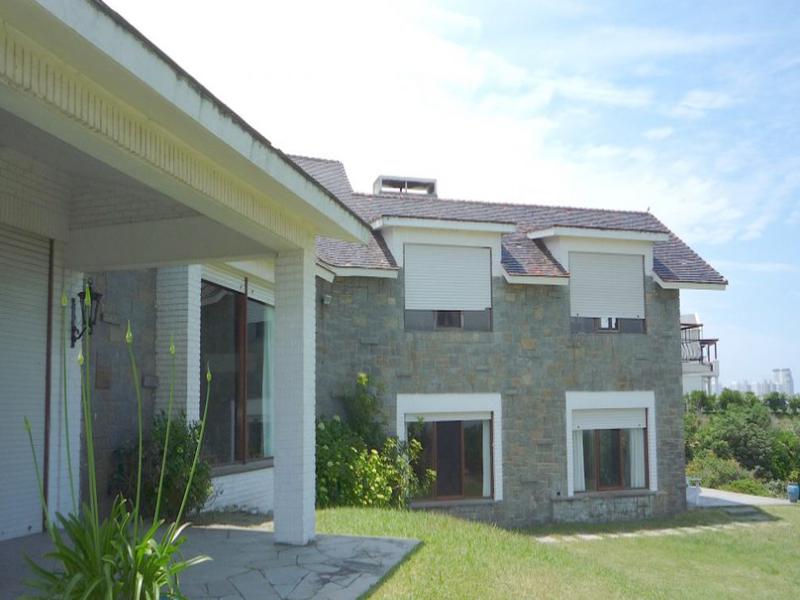 2 - waterfront house for sale in punta del este maldonado uruguay