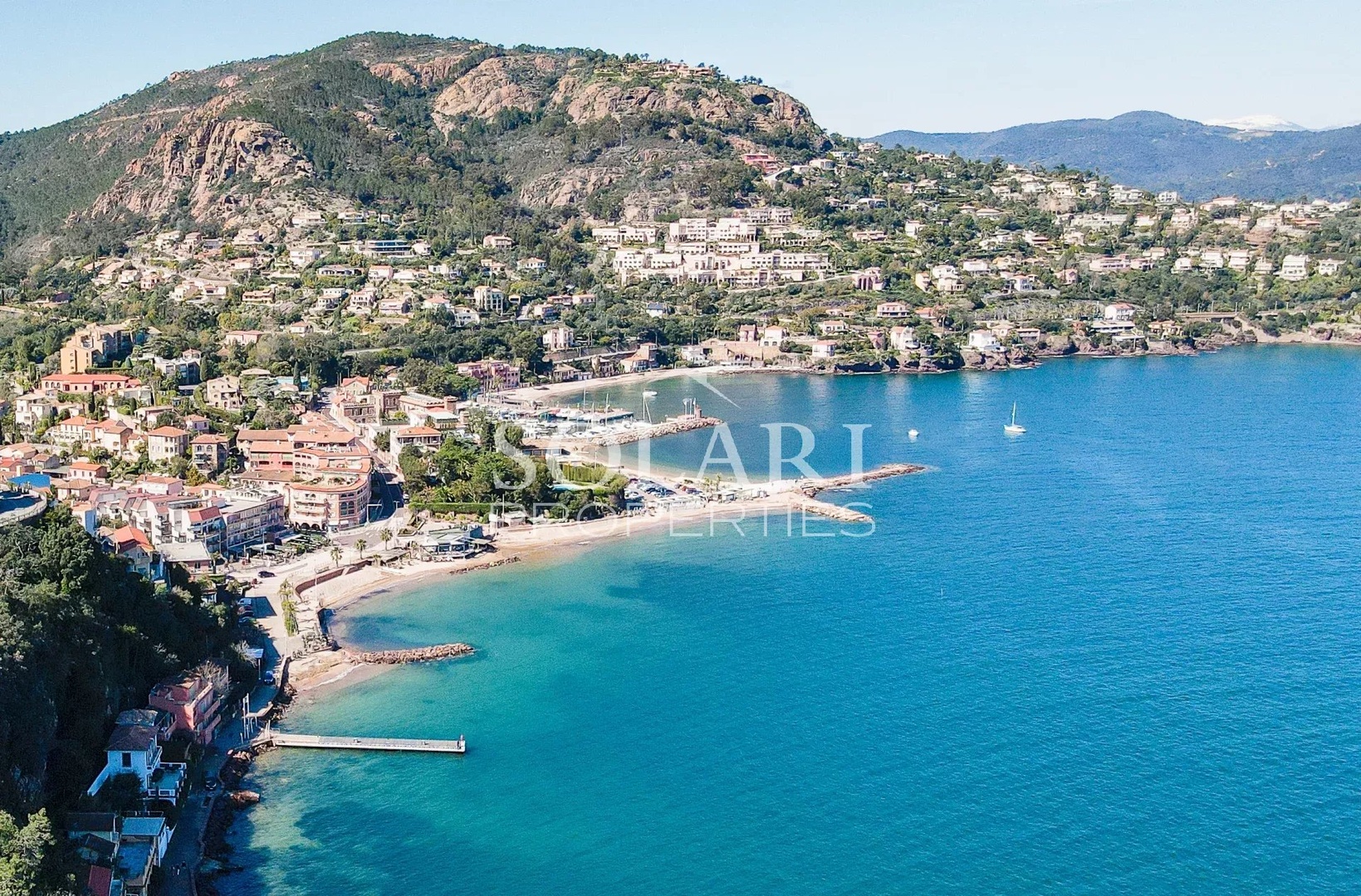 1 - sea view apartment for vacation rentals in théoule-sur-mer alpes-maritimes france