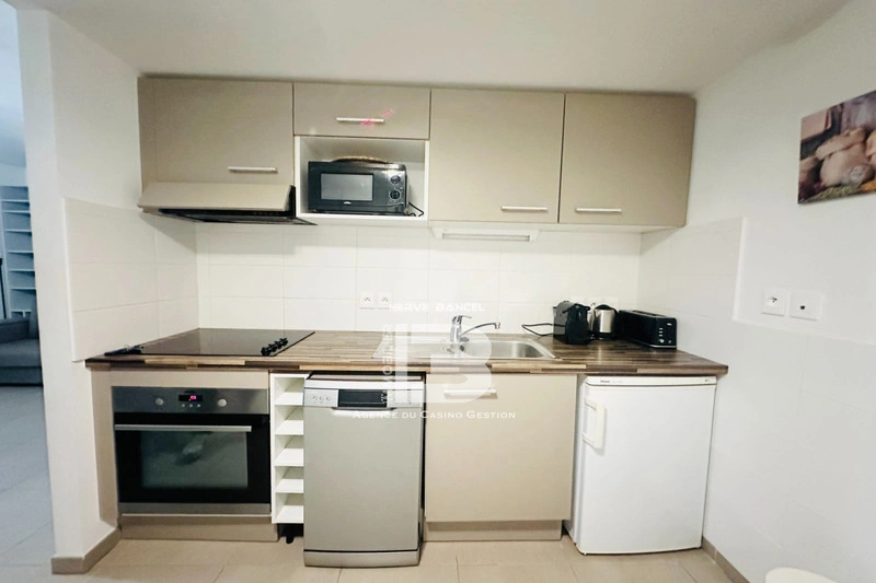 2 - sea view apartment for sale in palavas-les-flots hérault france