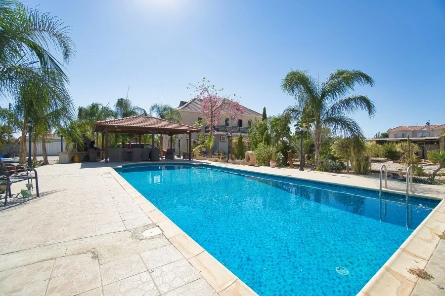1 - verkauf villa limassol limassol zypern