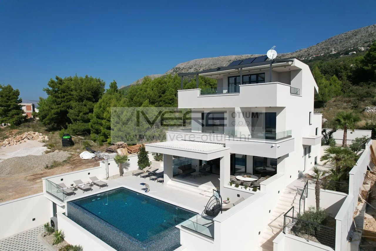 2 - sea view house for sale in split split-dalmatia croatia