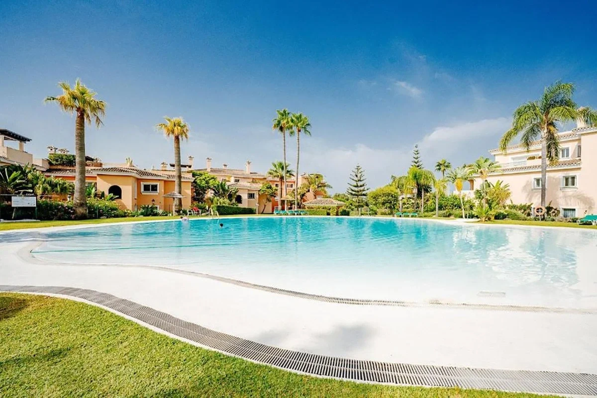 2 - venda apartamento frente ao mar estepona - costa del sol andaluzia espanha