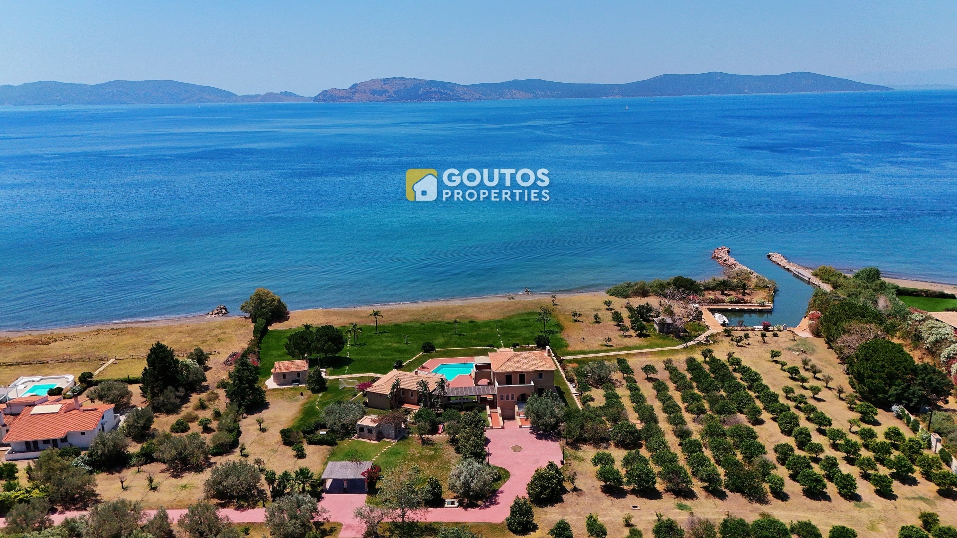 2 - venta casa frente al mar plépi peloponeso grecia