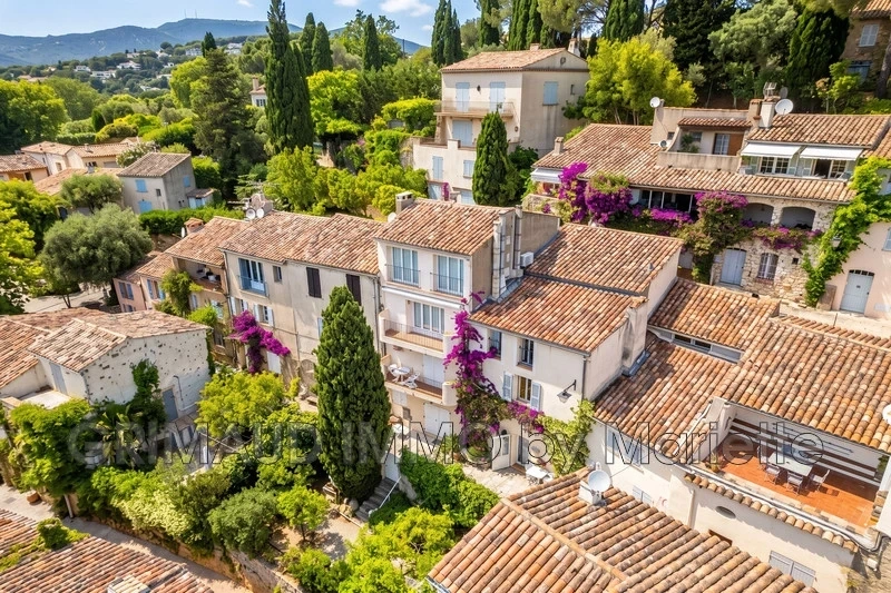 1 - venta casa grimaud var francia