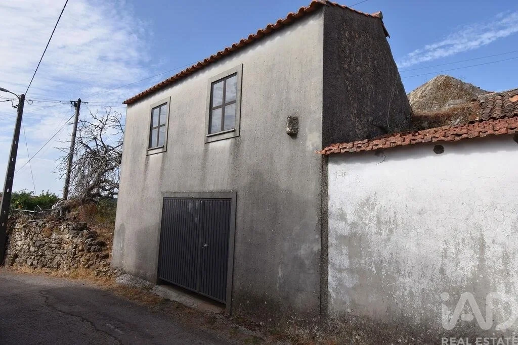 2 - villa for sale in penela centro region portugal