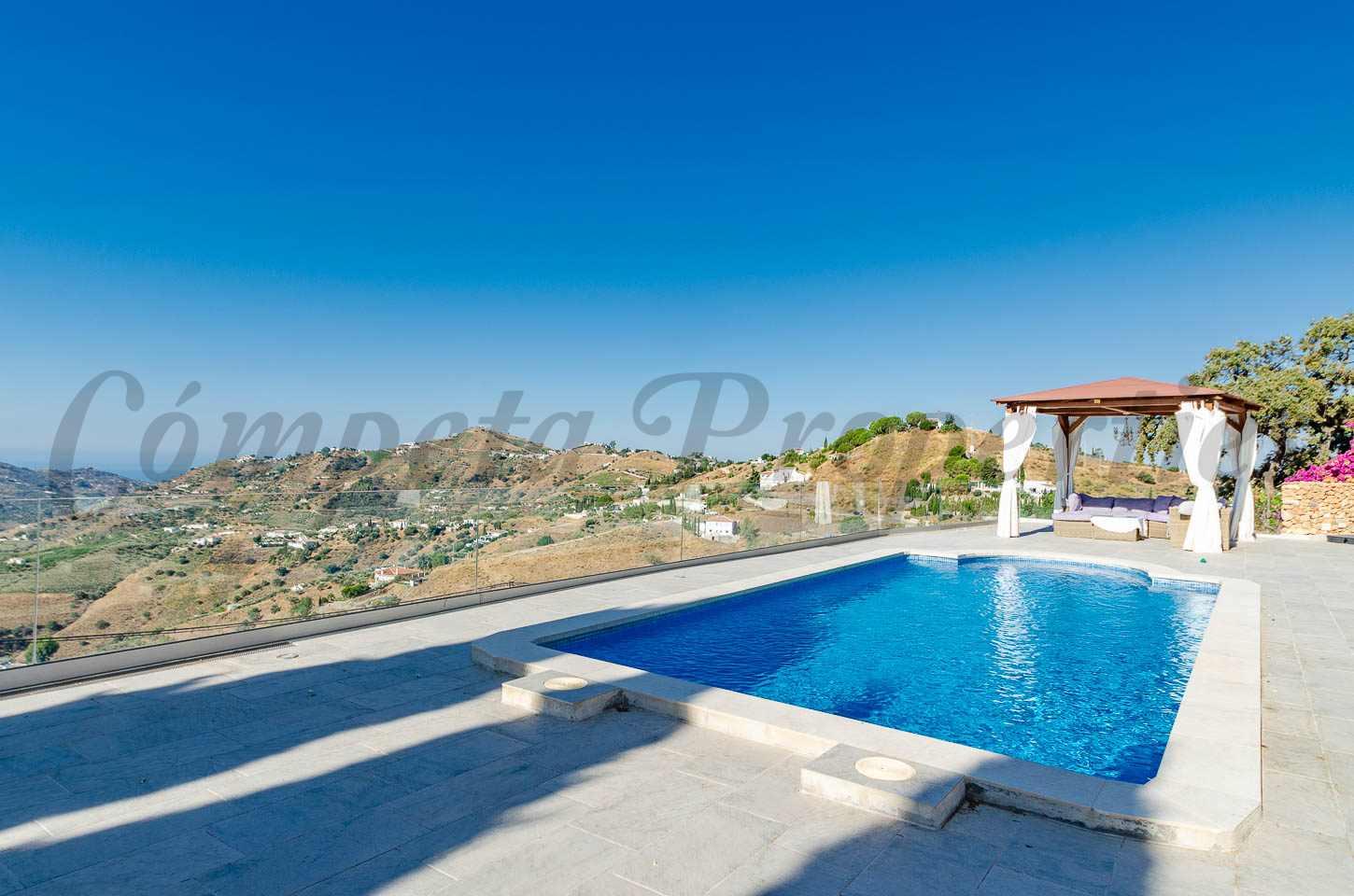 2 - verkauf haus competa andalusien spanien