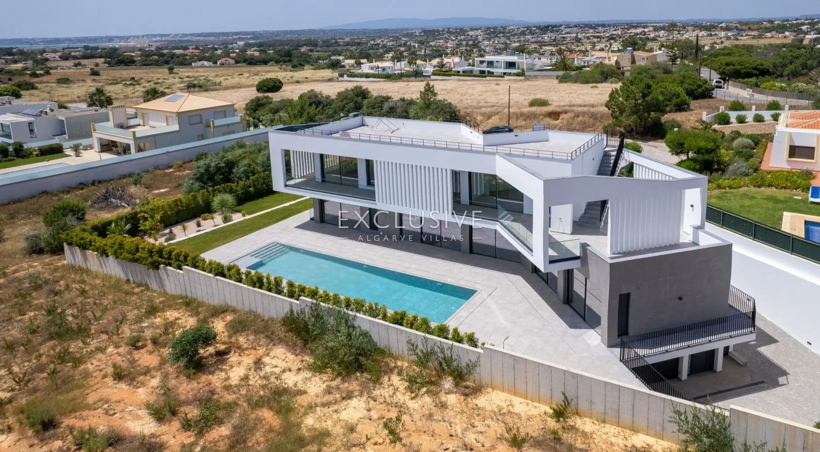 1 - verkoop villa uitzicht op zee albufeira algarve portugal