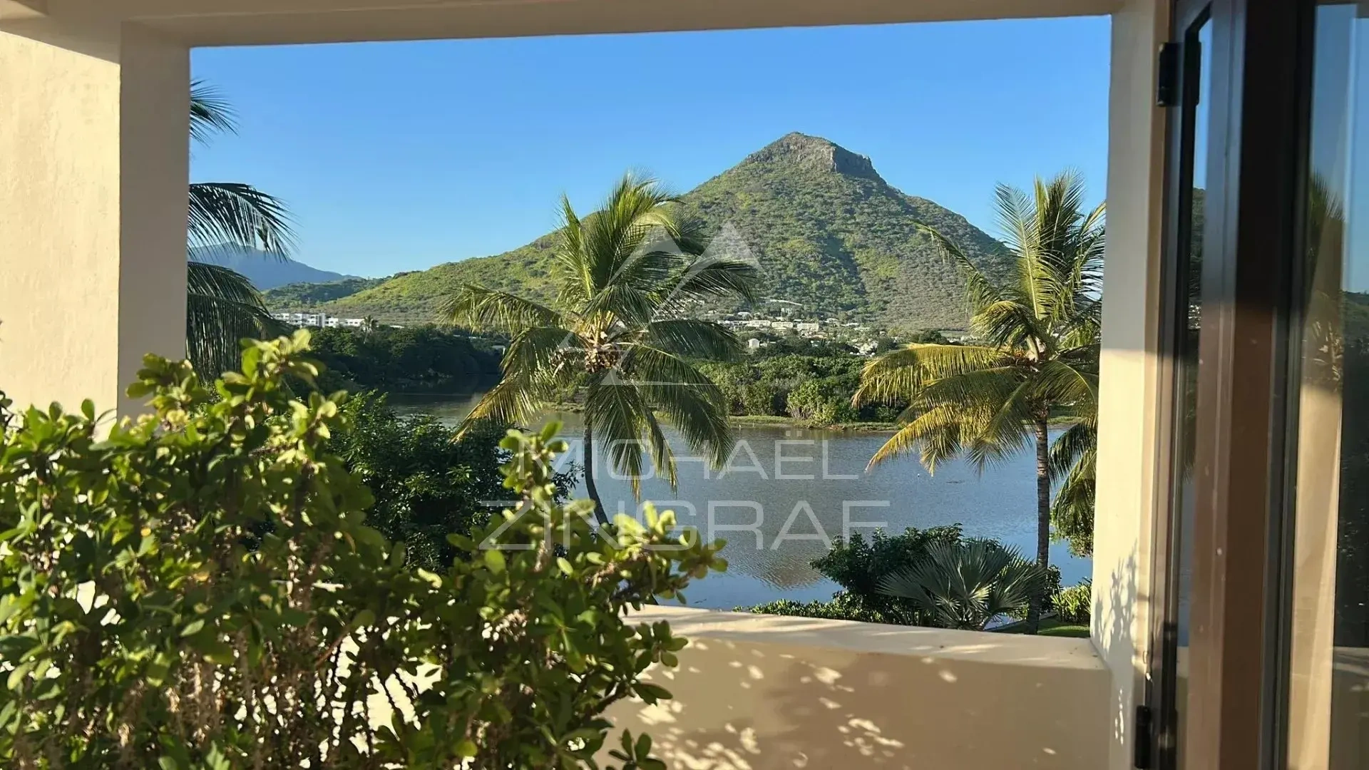 2 - verkoop appartement tamarin rivière noire mauritius