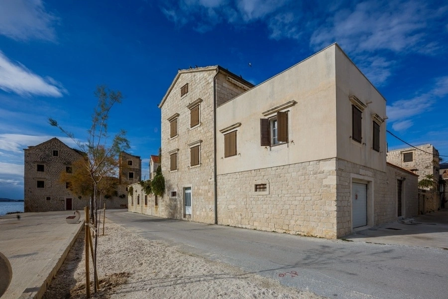 2 - verkoop huis uitzicht op zee kaštel štafilić split-dalmatia kroatië