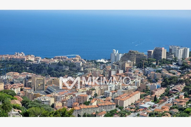 Casa vista mare con piscina