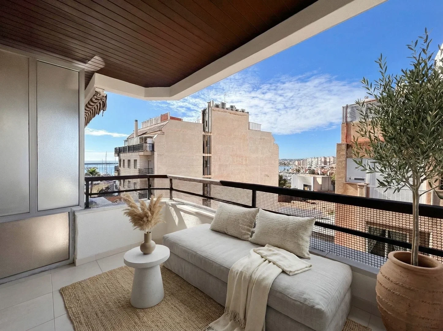 1 - verkoop appartement uitzicht op zee torrevieja - costa blanca valencian community spanje