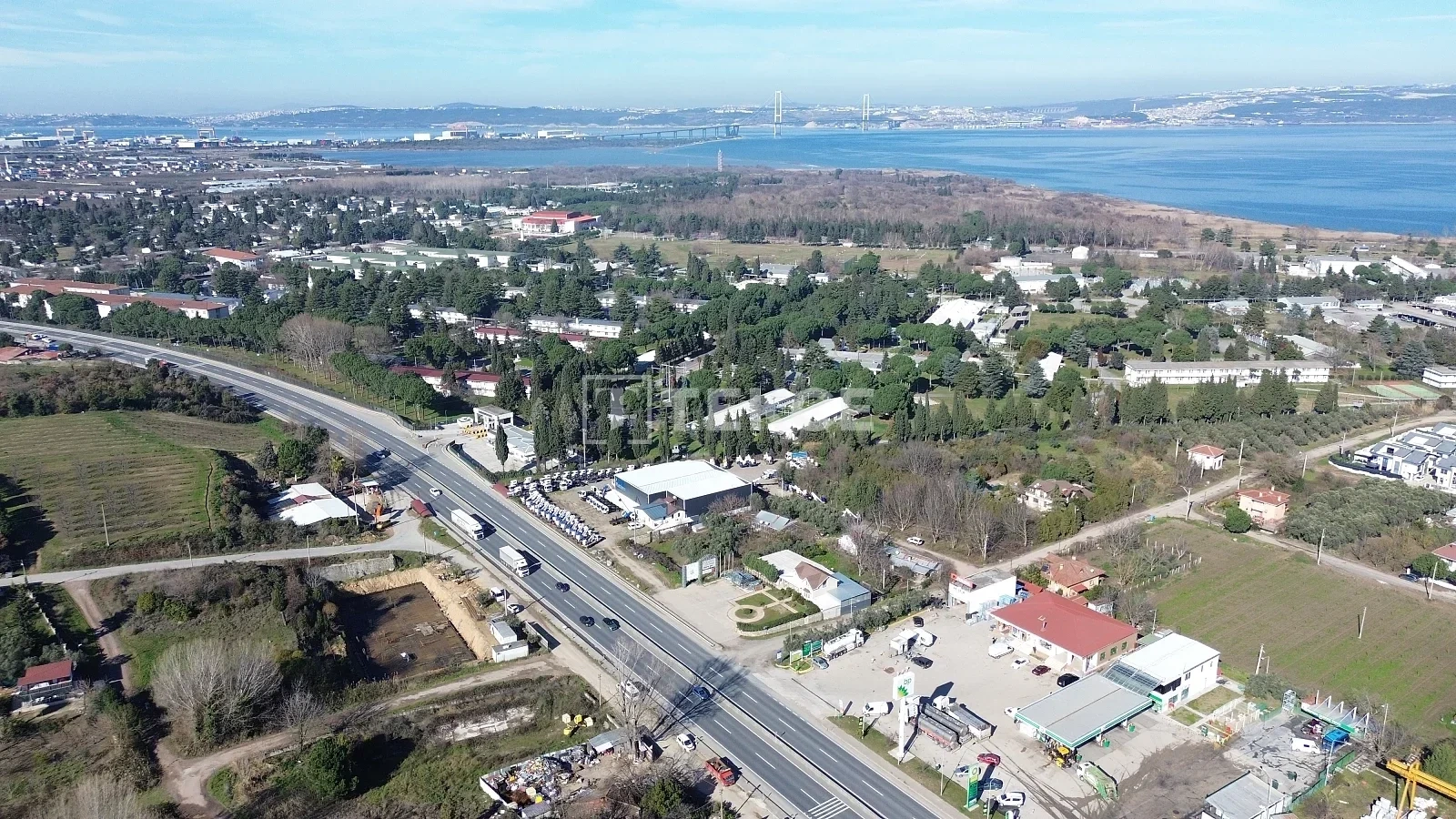 1 - vente commerce vue mer altinova yalova turquie