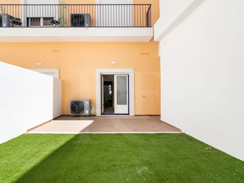 2 - apartment for sale in lisbon lisbon region portugal