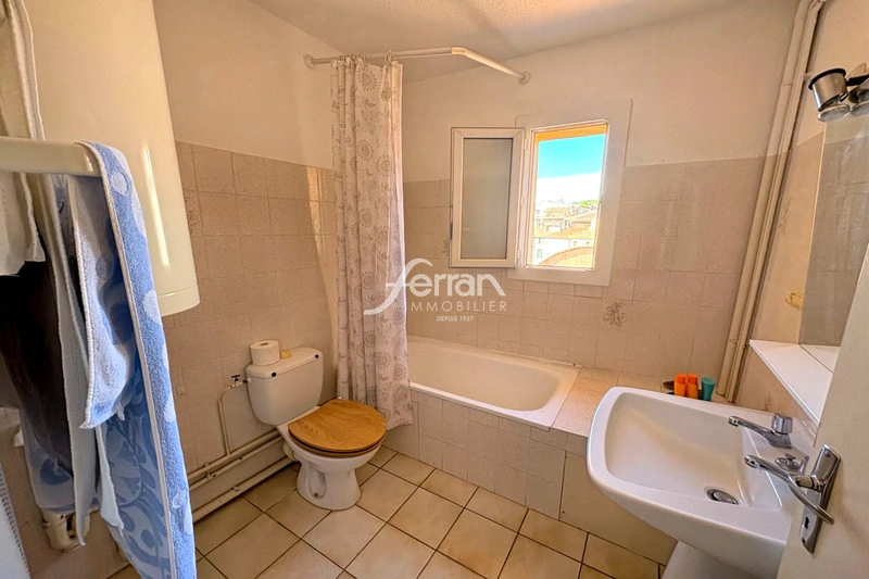 2 - apartment for sale in claviers var france