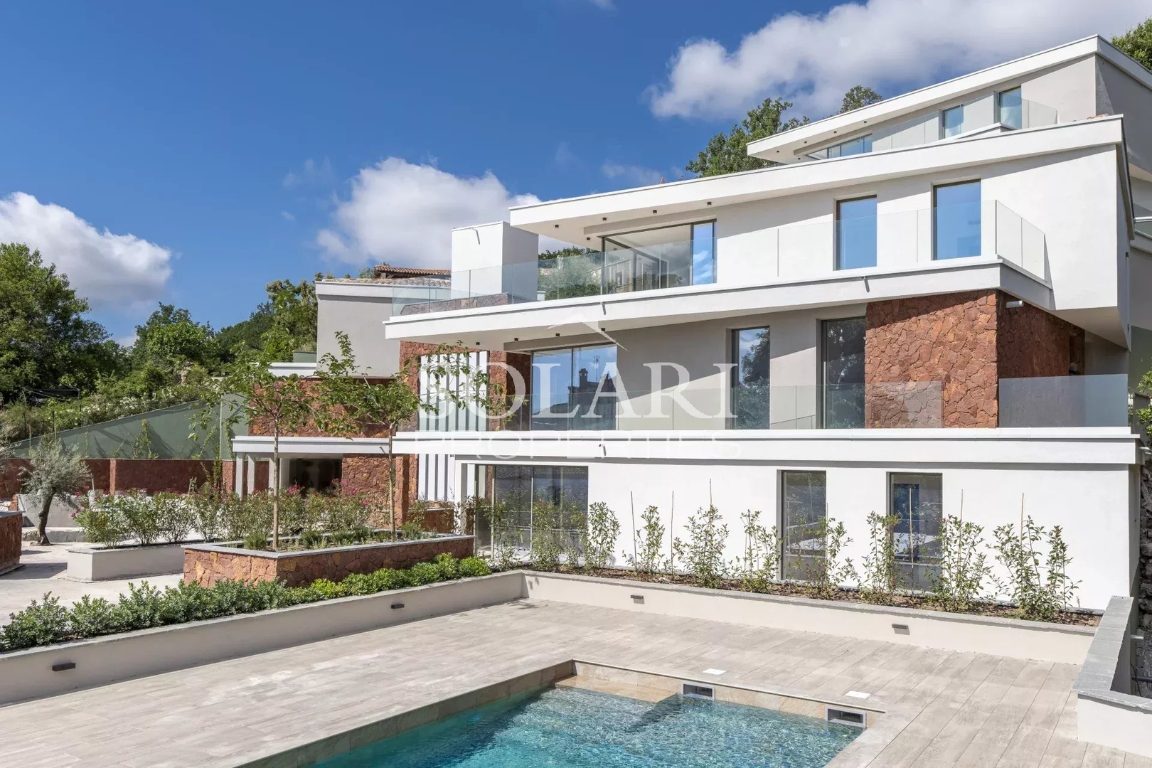 1 - sea view apartment for sale in les adrets-de-l'estérel var france