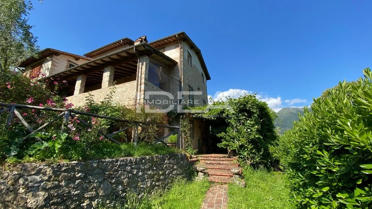 2 - vente maison camaiore toscane italie