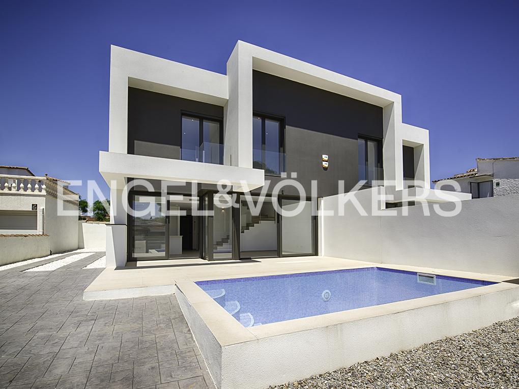 2 - продажа дом empuriabrava каталония испания