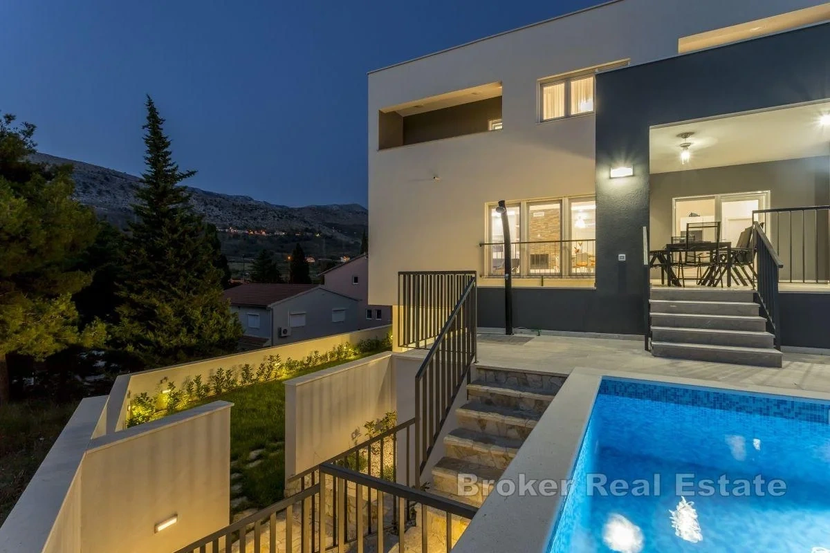 2 - venta casa omiš split-dalmacia croacia