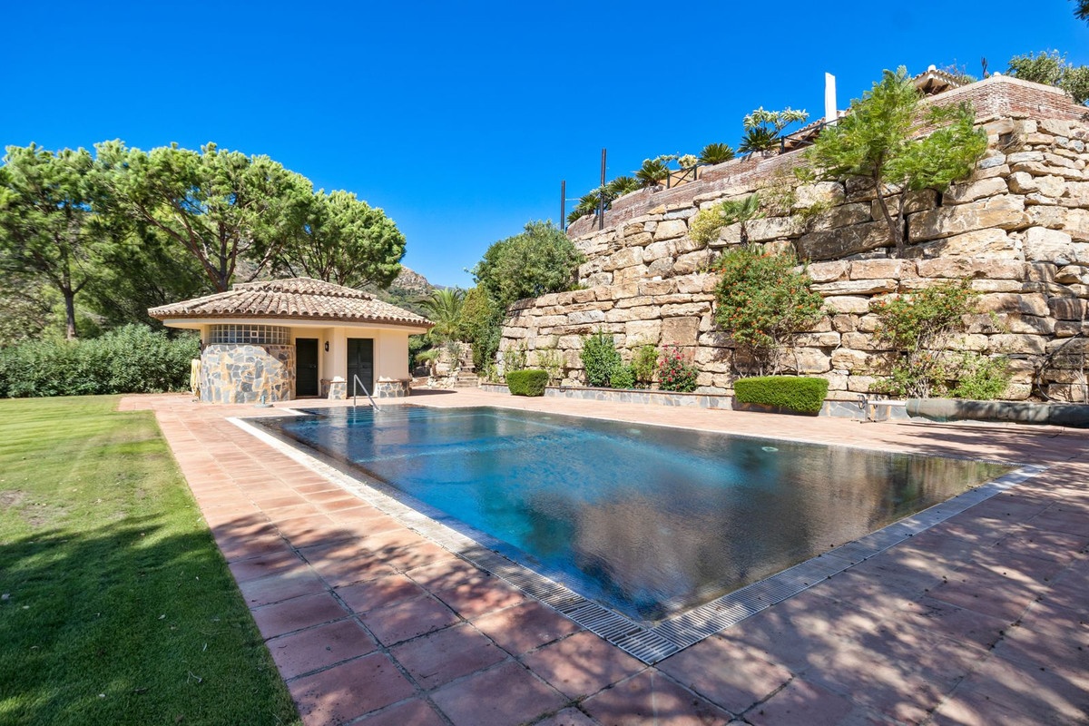 2 - sea view house for sale in benahavis - costa del sol andalusia spain