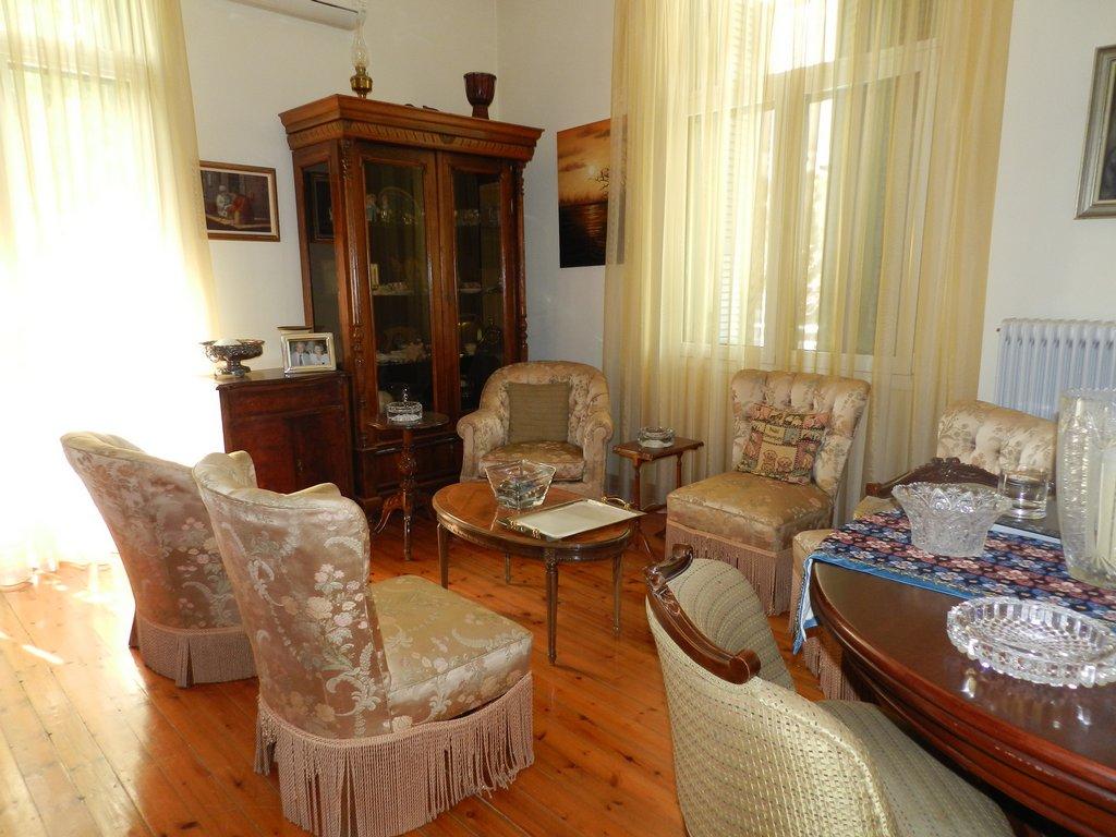 2 - vente maison loutráki péloponnèse grèce
