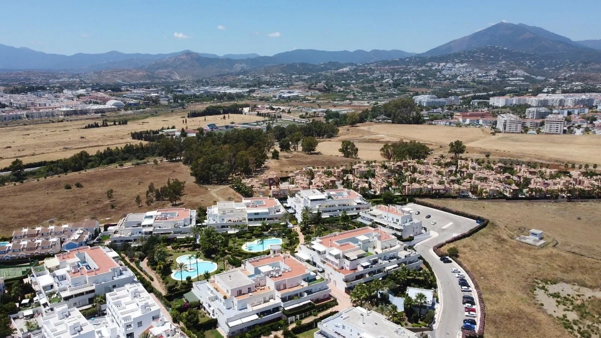 2 - vente appartement vue mer nueva andalucia andalousie espagne