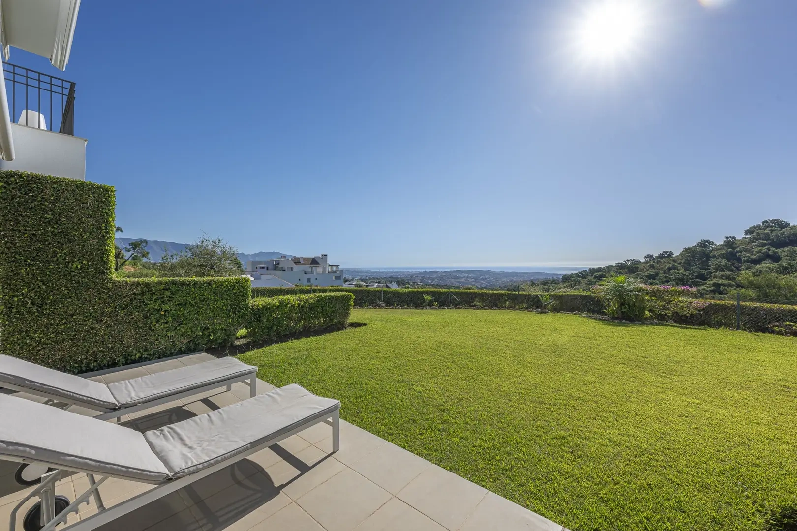 2 - waterfront apartment for sale in marbella - costa del sol andalusia spain