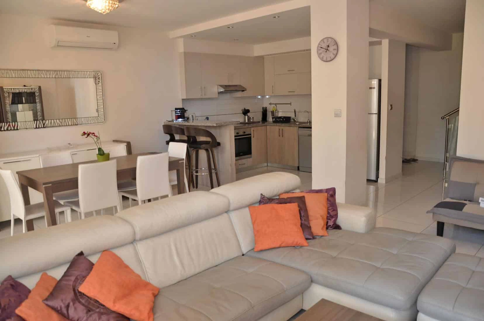 2 - venta apartamento vista al mar yermasoyia limassol chipre