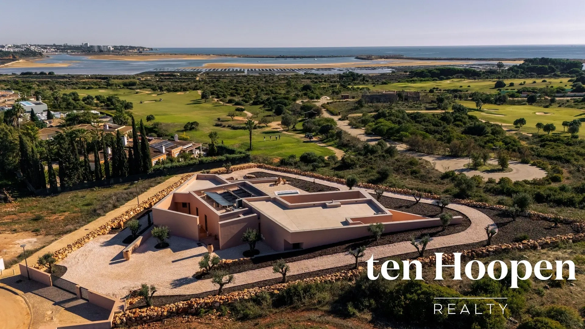 2 - vendita casa fronte mare lagos algarve portogallo