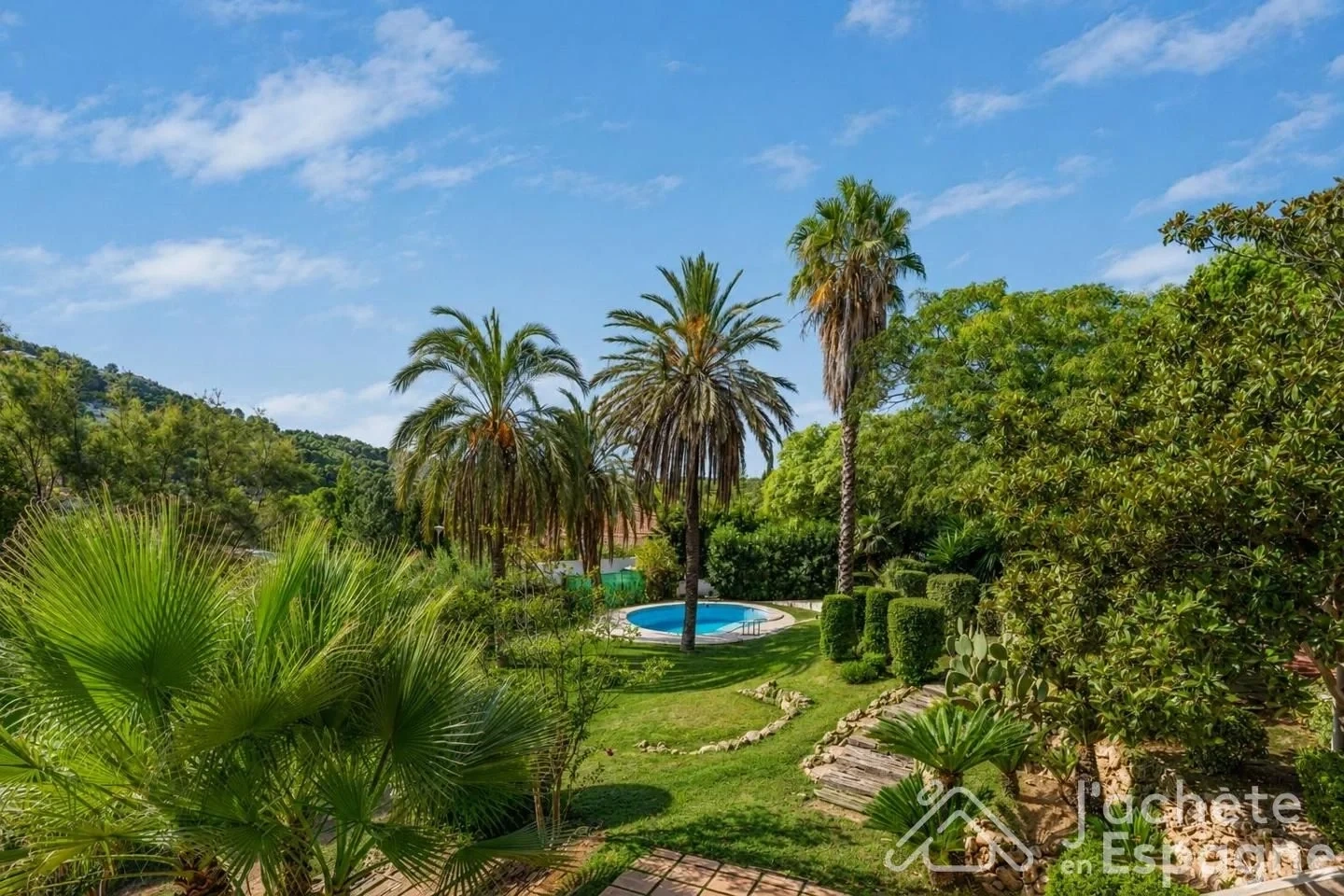 2 - villa for sale in chiva valencian community spain