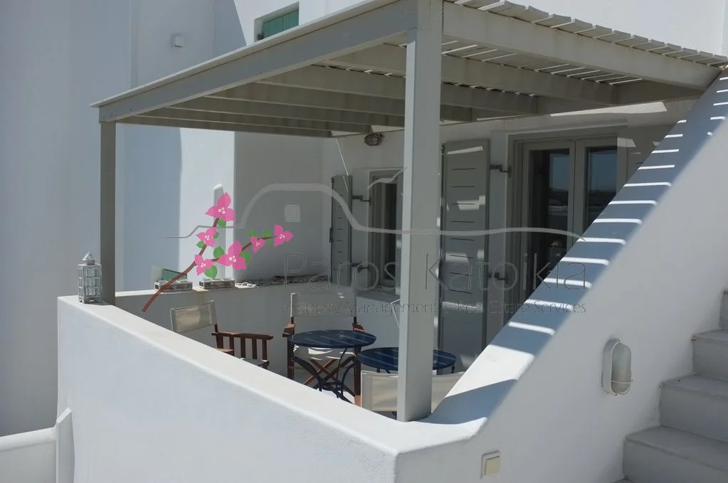 2 - vente appartement vue mer naoussa egée méridionale grèce