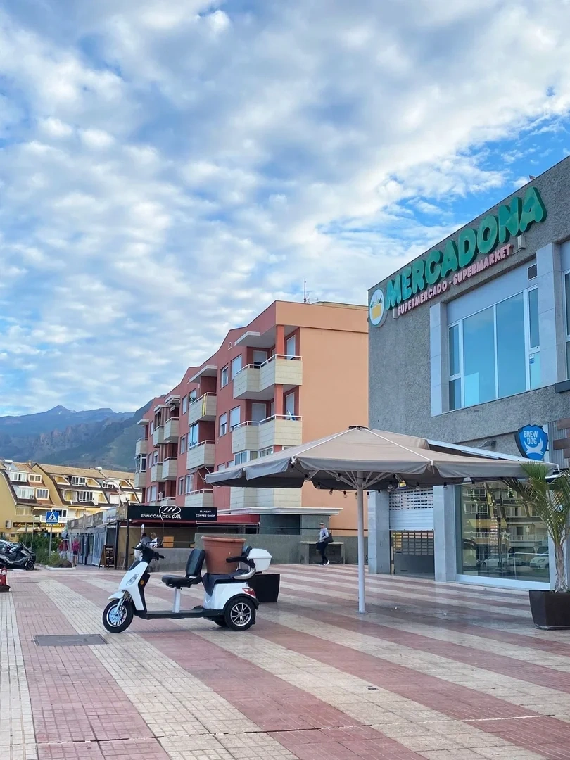 2 - venta comercio a pie de playa arona tenerife - islas canarias españa