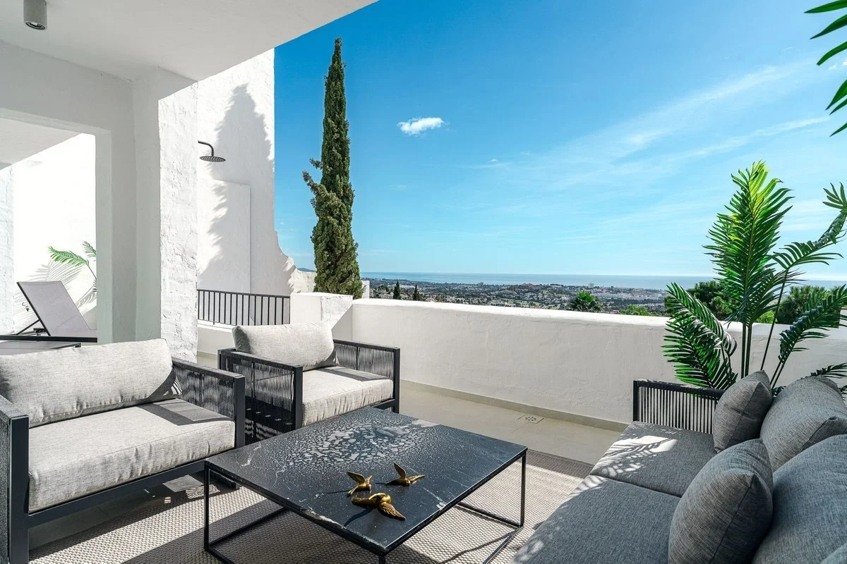 1 - verkoop appartement uitzicht op zee benahavis - costa del sol andalusië spanje