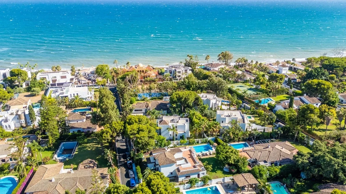 2 - venta casa a pie de playa estepona - costa del sol andalucía españa