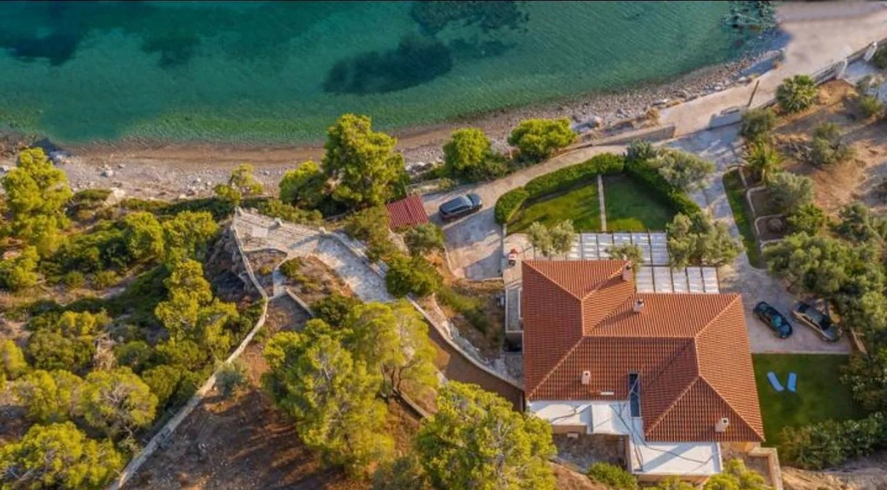 2 - venta casa frente al mar loutraki-perachora peloponeso grecia
