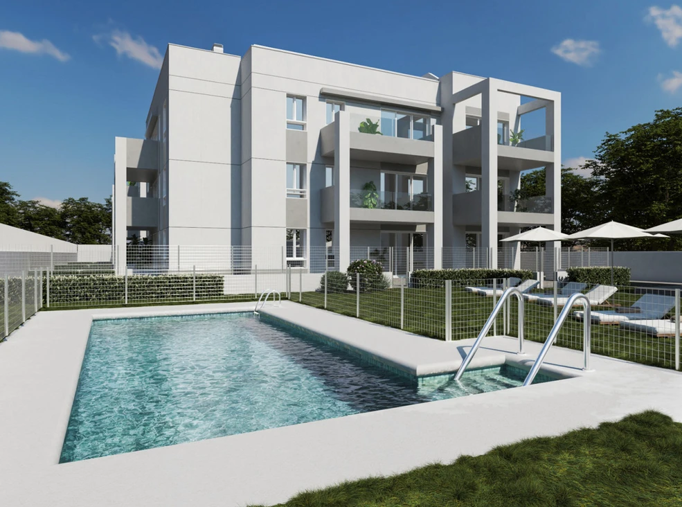 3 bedroom apartment with swimming pool