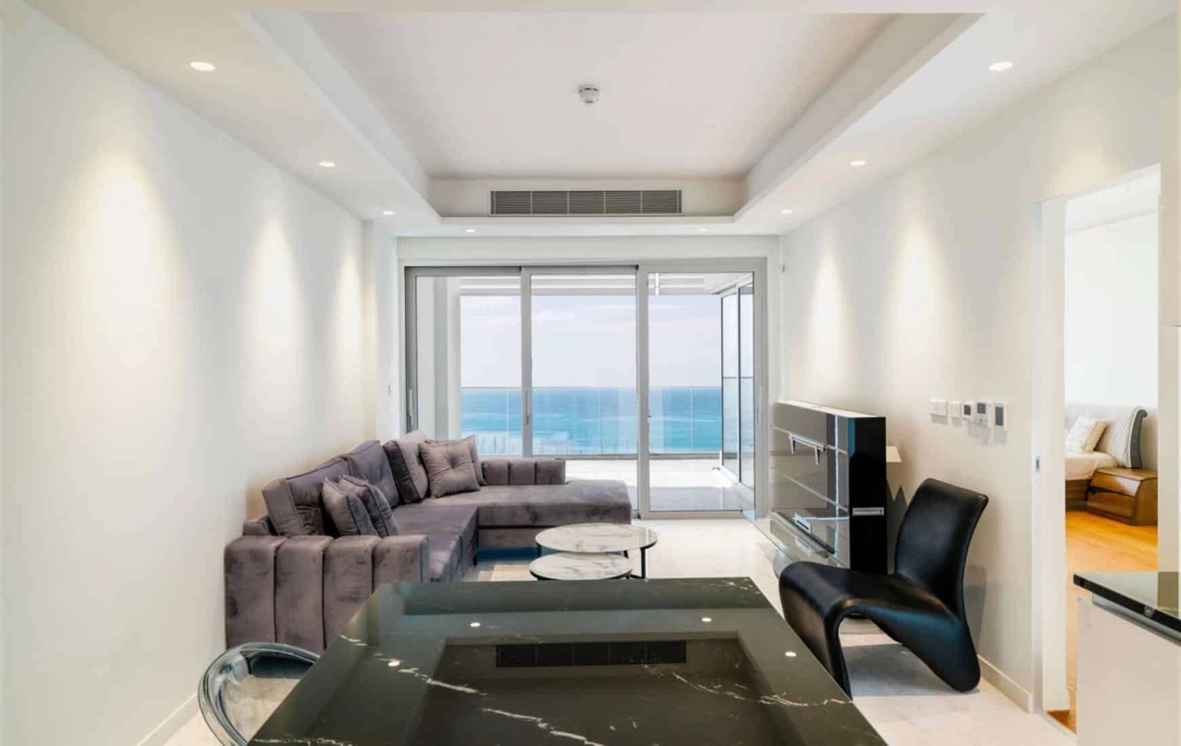 1 - verkauf wohnung direkt am wasser limassol limassol zypern