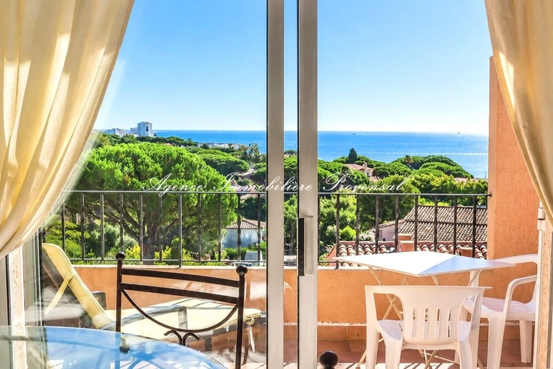 1 - sea view apartment for sale in sainte-maxime var france