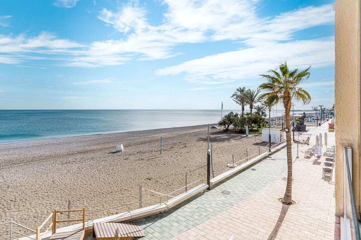 2 - vendita appartamento vista mare manilva andalusia spagna