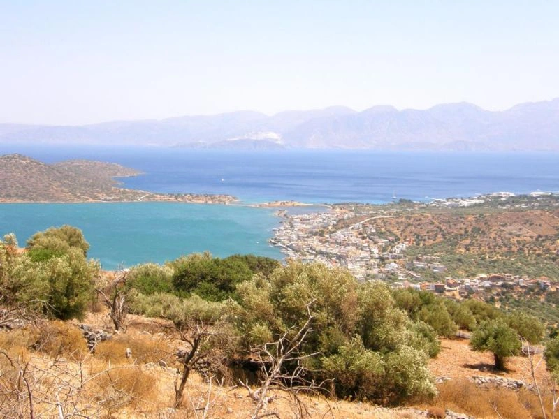 2 - venta terreno vista al mar eloúnda creta grecia