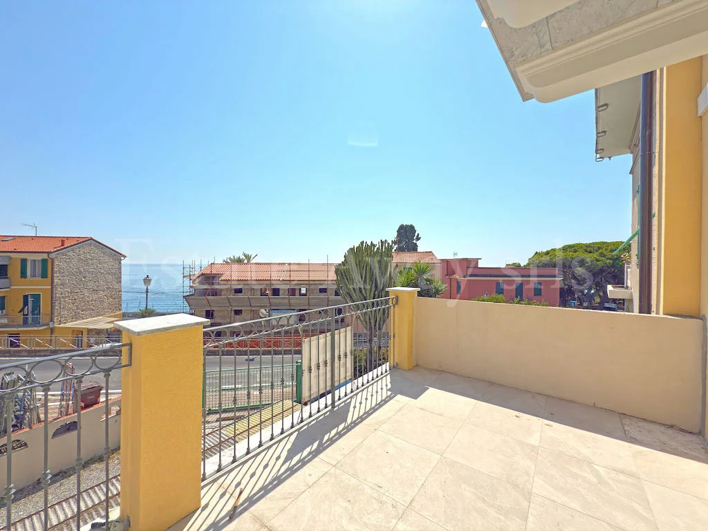 2 - vente appartement vue mer bordighera ligurie italie
