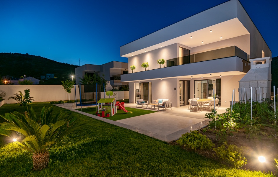 2 - venta casa vista al mar marina split-dalmacia croacia