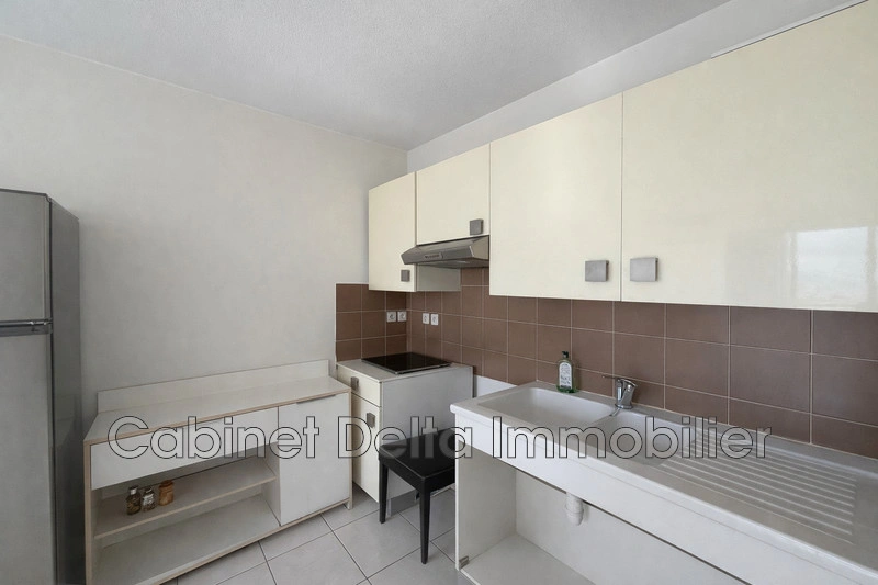 2 - продажа квартира санари-сюр-мер вар франция