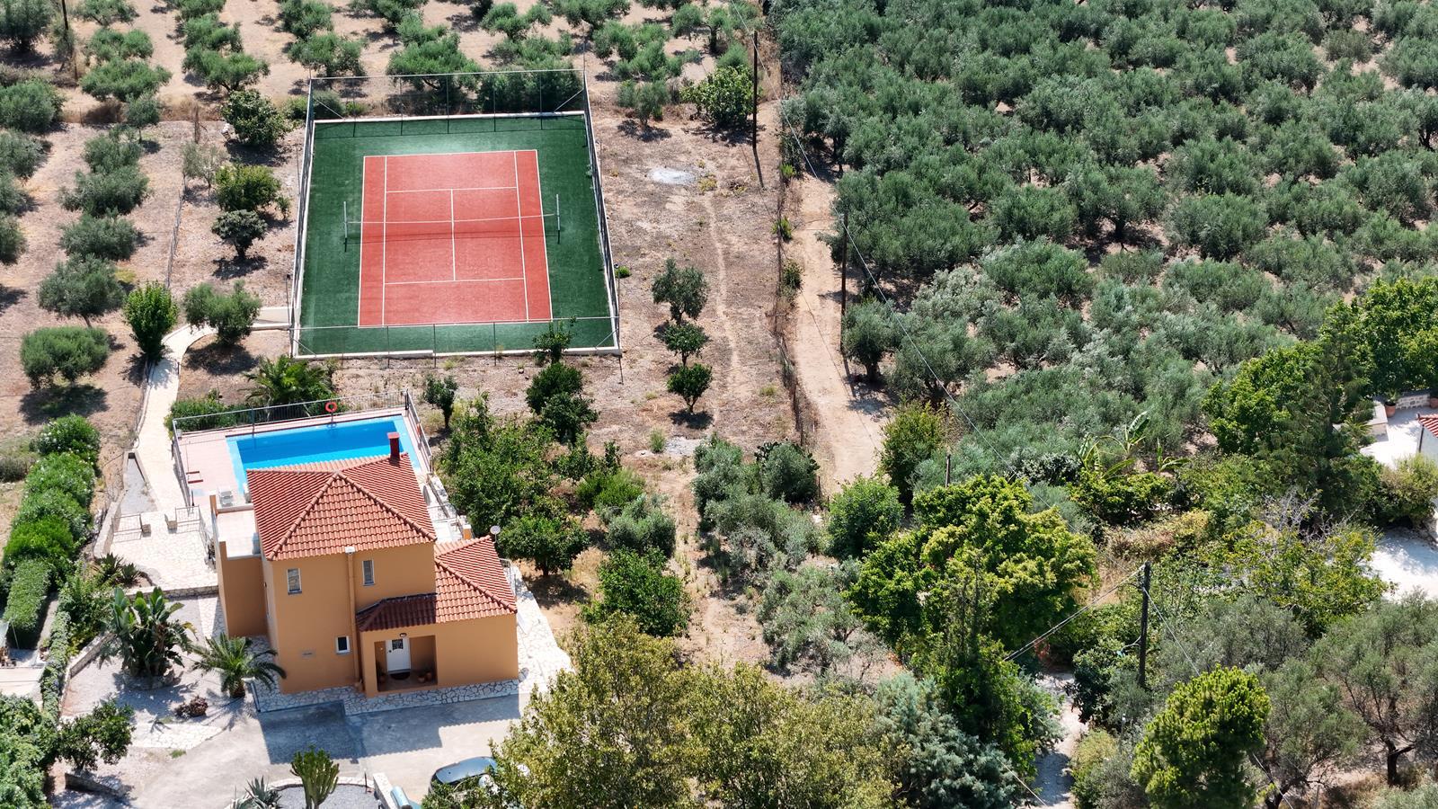 2 - venta casa vista al mar kournás creta grecia