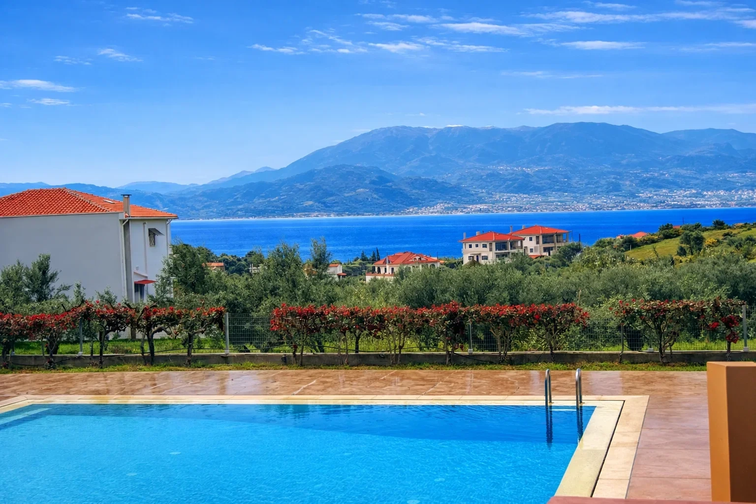 1 - vente maison vue mer náfpaktia grèce occidentale grèce