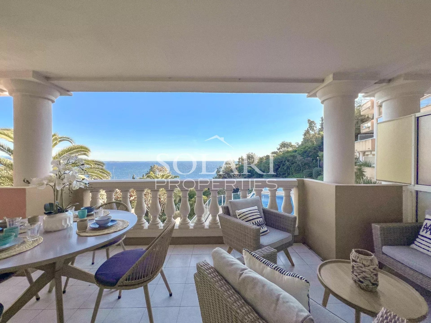1 - sea view apartment for vacation rentals in théoule-sur-mer alpes-maritimes france