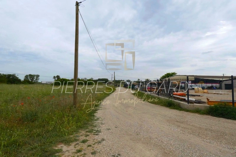 2 - продажа территория sernhac гар франция